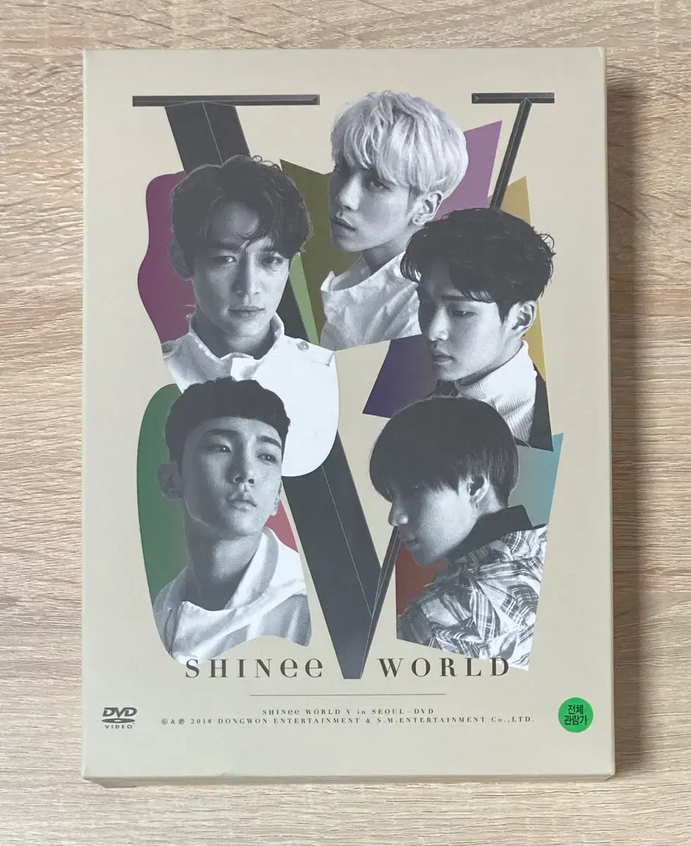 샤이니 - SHINee WORLD V in Seoul DVD 초도반 | 브랜드 중고거래